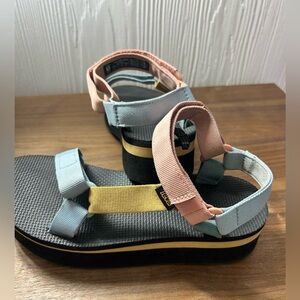Teva 'Universal' Flatform Sandal, Size 9
